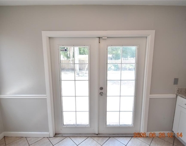4414 W Wyoming Avenue - Photo Thumbnail 5