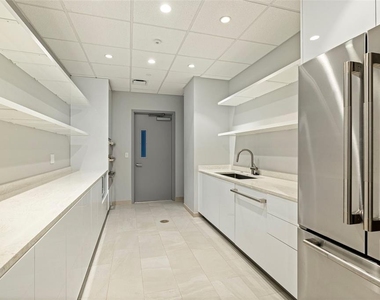 400 Central Avenue - Photo Thumbnail 55
