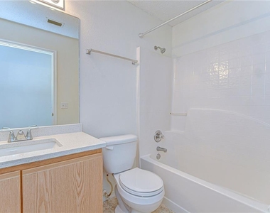 18303 Elmhurst Lane - Photo Thumbnail 28
