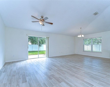 18303 Elmhurst Lane - Photo Thumbnail 21