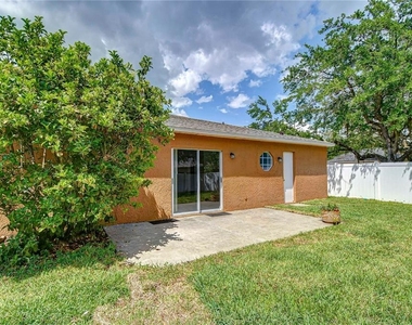 18303 Elmhurst Lane - Photo Thumbnail 41
