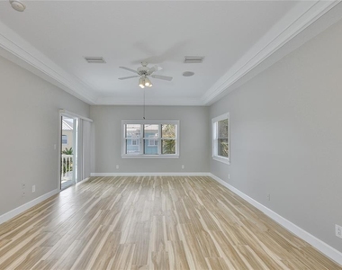 6573 Simone Shores Circle - Photo Thumbnail 18
