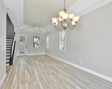 6573 Simone Shores Circle - Photo Thumbnail 7