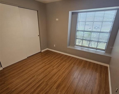 12718 Trowbridge Lane - Photo Thumbnail 13