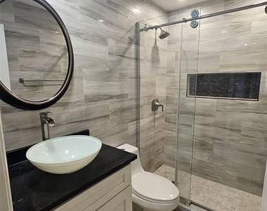 12718 Trowbridge Lane - Photo Thumbnail 10