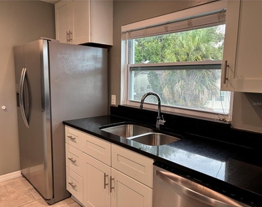 1241 Turner Street - Photo Thumbnail 5