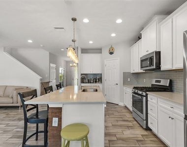 4762 Ballantrae Boulevard - Photo Thumbnail 6