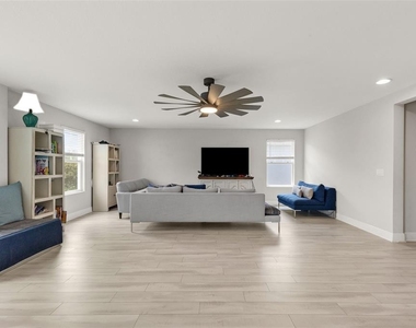 4762 Ballantrae Boulevard - Photo Thumbnail 15