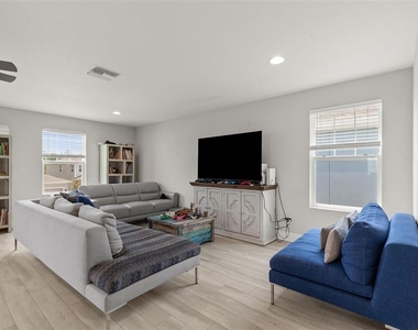 4762 Ballantrae Boulevard - Photo Thumbnail 16