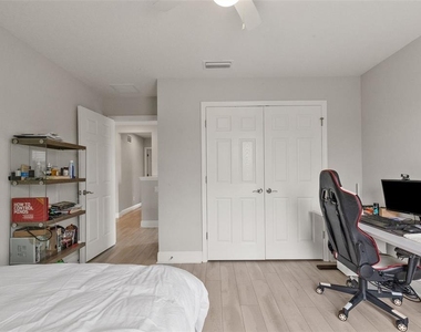 4762 Ballantrae Boulevard - Photo Thumbnail 14