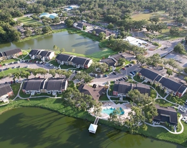 220 Lake Parsons Green - Photo Thumbnail 14