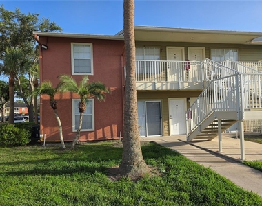 220 Lake Parsons Green - Photo Thumbnail 1