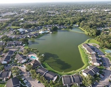 220 Lake Parsons Green - Photo Thumbnail 17