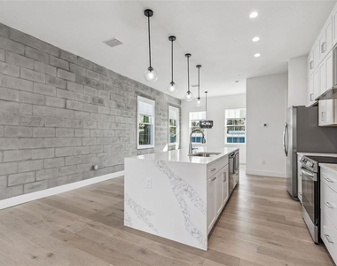 2724 5th Avenue S - Photo Thumbnail 18