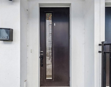 2724 5th Avenue S - Photo Thumbnail 1