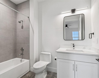 2724 5th Avenue S - Photo Thumbnail 9
