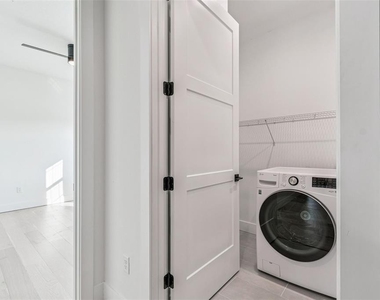 2724 5th Avenue S - Photo Thumbnail 32