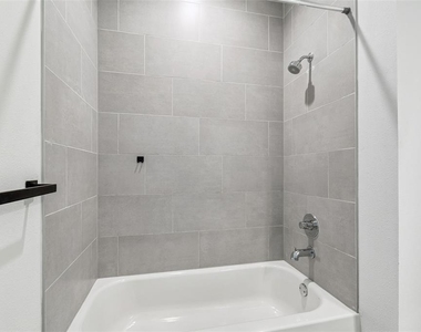 2724 5th Avenue S - Photo Thumbnail 10