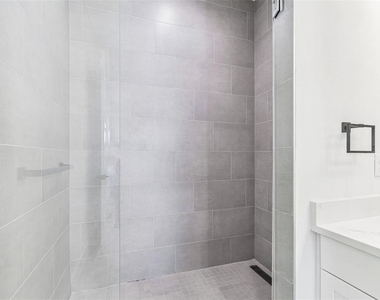 2724 5th Avenue S - Photo Thumbnail 49