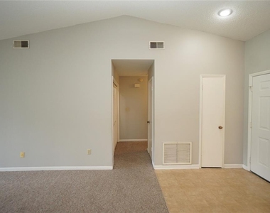 8755 Hampden Drive - Photo Thumbnail 11