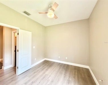 804 Coade Stone Drive - Photo Thumbnail 23