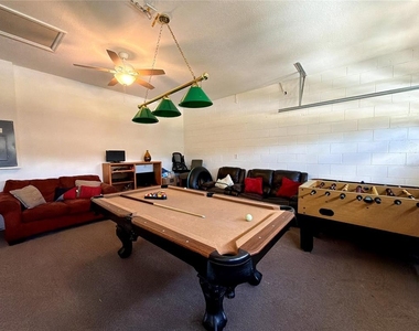 8127 Fan Palm Way - Photo Thumbnail 24
