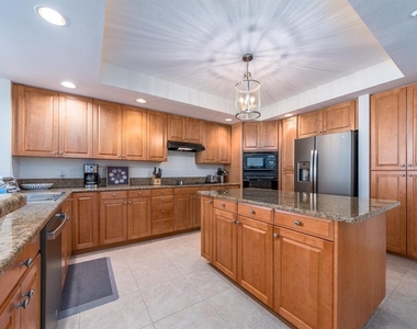 1370 Gulf Boulevard - Photo Thumbnail 6