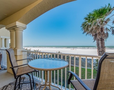 1370 Gulf Boulevard - Photo Thumbnail 14