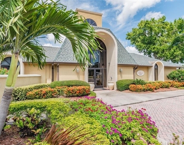 10100 Sailwinds Boulevard N - Photo Thumbnail 38
