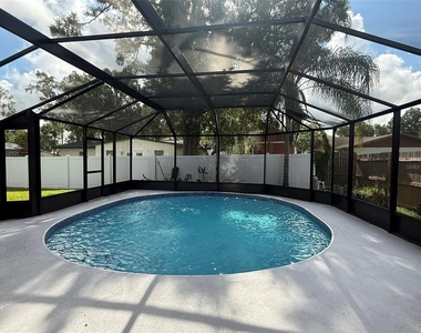 1008 N Bracewell Drive - Photo Thumbnail 16