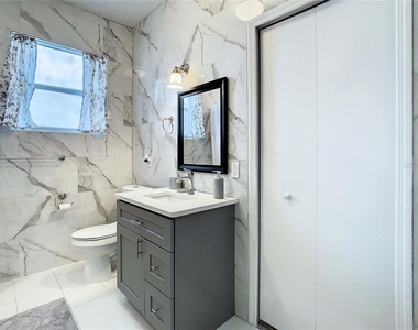 2211 Durham Street - Photo Thumbnail 24