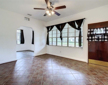 2211 Durham Street - Photo Thumbnail 14