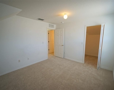 24606 Victoria Wood Court - Photo Thumbnail 21