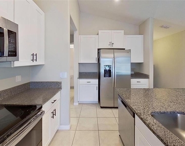 16761 Delia Street - Photo Thumbnail 4
