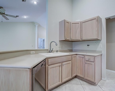 12 Anton Court - Photo Thumbnail 18