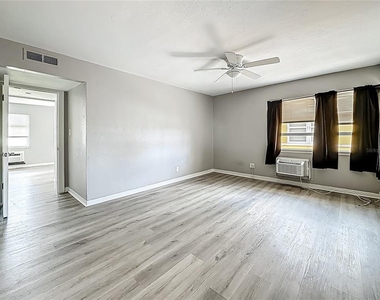 107 154th Avenue - Photo Thumbnail 13