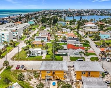 107 154th Avenue - Photo Thumbnail 18