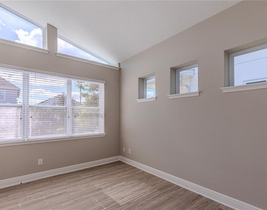 9233 Smithies Street - Photo Thumbnail 18