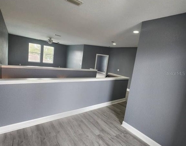 328 Dundee Drive - Photo Thumbnail 42