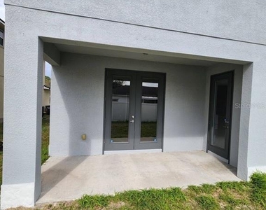 328 Dundee Drive - Photo Thumbnail 55