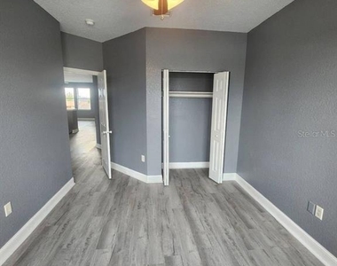 328 Dundee Drive - Photo Thumbnail 46