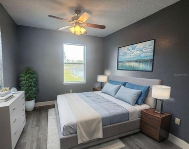 328 Dundee Drive - Photo Thumbnail 12