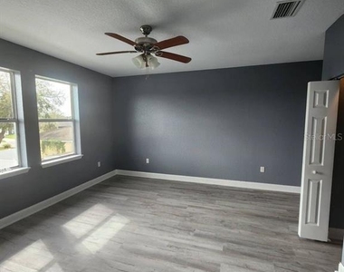 328 Dundee Drive - Photo Thumbnail 48