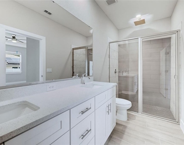 804 Colville Drive - Photo Thumbnail 16