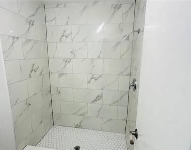12121 Augusta Woods Circle - Photo Thumbnail 20