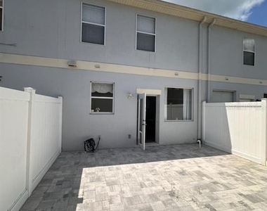 8524 Danforth Drive - Photo Thumbnail 27