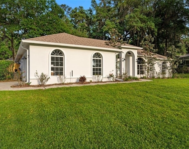 4857 Nw 83rd Terrace - Photo Thumbnail 2