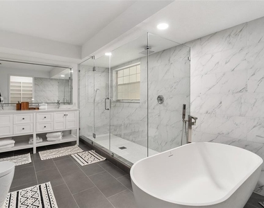 4857 Nw 83rd Terrace - Photo Thumbnail 28