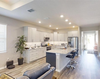 5655 Sw 78th Avenue Road - Photo Thumbnail 7