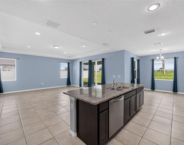 4572 Sw 65th Place - Photo Thumbnail 26